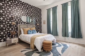 The Row on West Iris