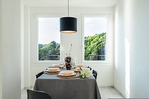 Magic Seaside Apartment