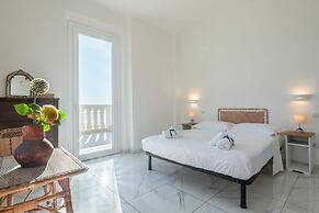 Magic Seaside Apartment