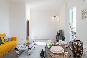 Magic Seaside Apartment