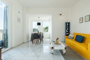 Magic Seaside Apartment