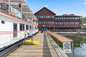 The Lodges at Breezy Point