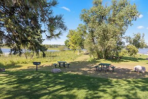 The Lodges at Breezy Point