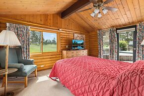 The Lodges at Breezy Point