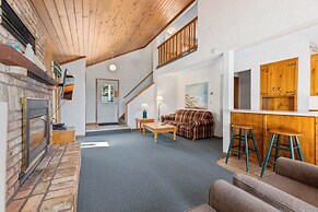 The Lodges at Breezy Point