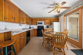 The Lodges at Breezy Point