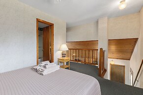 The Lodges at Breezy Point