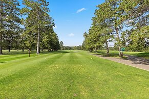 The Lodges at Breezy Point