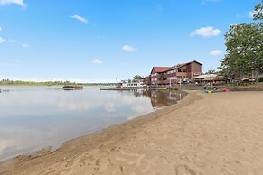 The Lodges at Breezy Point