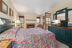 The Lodges at Breezy Point