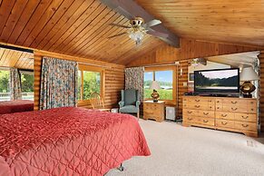 The Lodges at Breezy Point