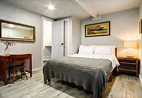 Harmony Studio 5min-asian Dist Full Kitchen