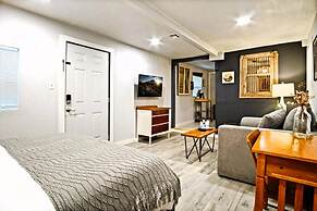 Harmony Studio 5min-asian Dist Full Kitchen