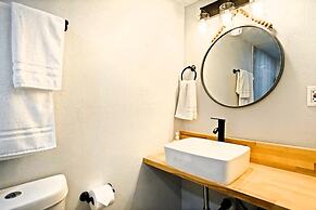 Harmony Studio 5min-asian Dist Full Kitchen