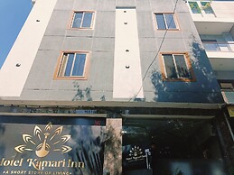 Hotel kamari Inn