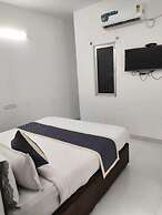 Eben Service Apartment