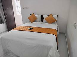 Eben Service Apartment