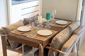 Diamond Condominium 2506