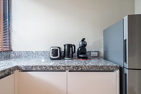 Diamond Condominium 2506