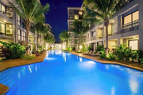 Diamond Condominium 2506