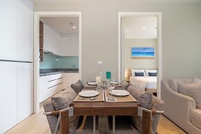 Diamond Condominium 2506