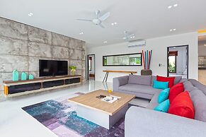 Open-space Design 4BR Pool Villa Luna