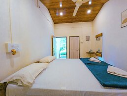 Sunset Cafe Beach Stay