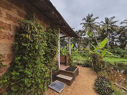 Sunset Cafe Beach Stay