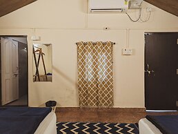 Sunset Cafe Beach Stay