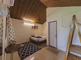 Sunset Cafe Beach Stay