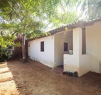 Sunset Cafe Beach Stay