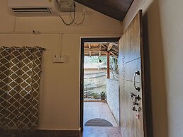 Sunset Cafe Beach Stay