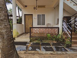 Sunset Cafe Beach Stay