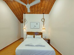 Sunset Cafe Beach Stay