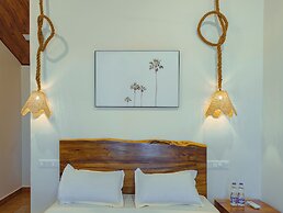 Sunset Cafe Beach Stay