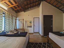 Sunset Cafe Beach Stay