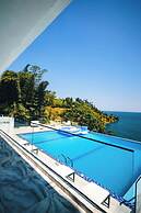 Ever Retreat B&P Beach Villa