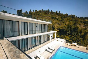 Ever Retreat B&P Beach Villa