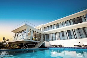 Ever Retreat B&P Beach Villa