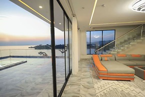 Ever Retreat B&P Beach Villa