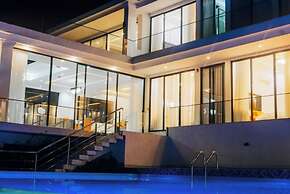 Ever Retreat B&P Beach Villa