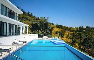 Ever Retreat B&P Beach Villa