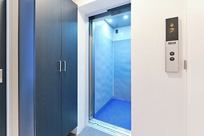 Metro Gate Morishita