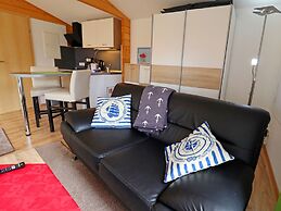 Neuer Luxurioeser Bungalow, Raeuberkuhle, Koserow