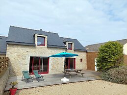 Stone House in Cleder Near Sandy Beach