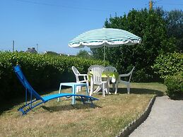 Holiday House Near Sand Beach in Ploudalmezeau
