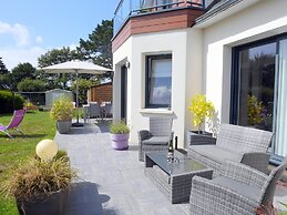 Holiday Home in Crozon With sea Beach
