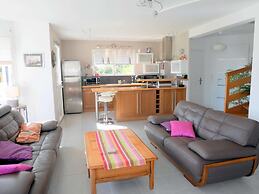 Holiday Home in Crozon With sea Beach