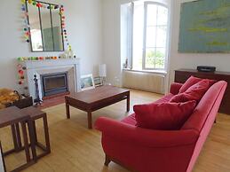 Villa With Direct Access to the Beach