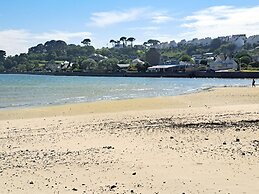 XXL Holiday Home Directly by the sea